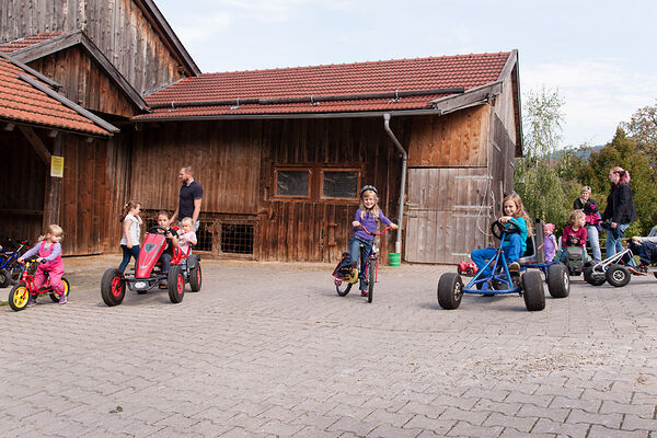 Familiennachmittag auf dem Bauernhof im Zellertal